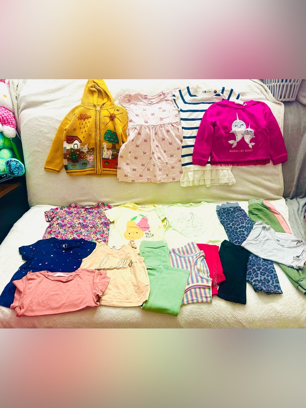 Girls Huge Lot Clothes size 4T Years Zara,Gap,Disney Excellent Condition